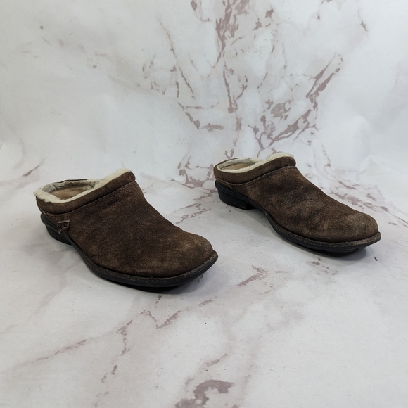 Ugg Slip On Women 5 Shoreham Shoes Suede Furr Shearling Slippers 5380 Slip On - Picture 2 of 10